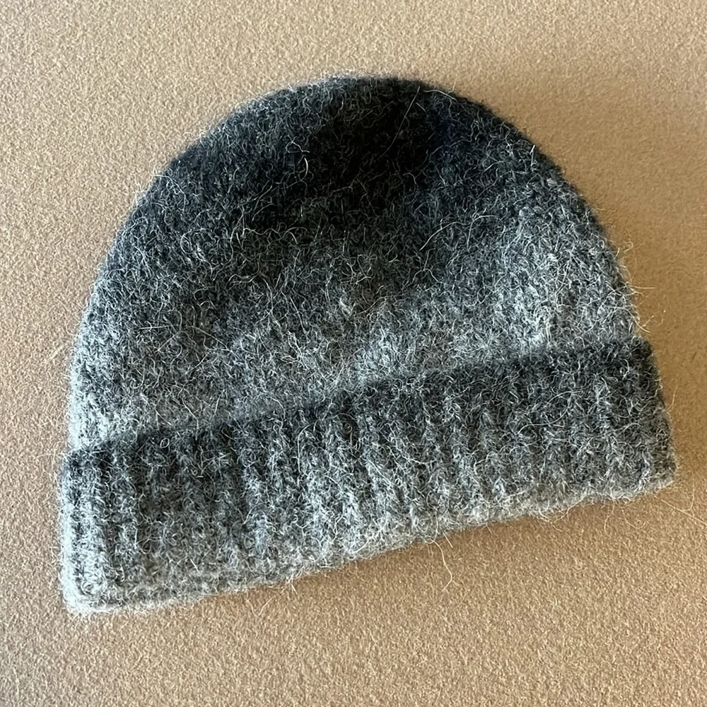 VINCE NWOT Ombre Alpaca Blend Beanie - OS